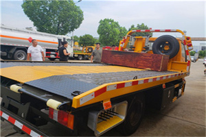 太平桥附近拖车电话号码服务